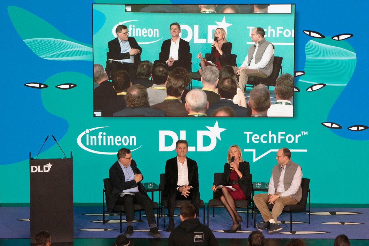 Public at a DLD conference