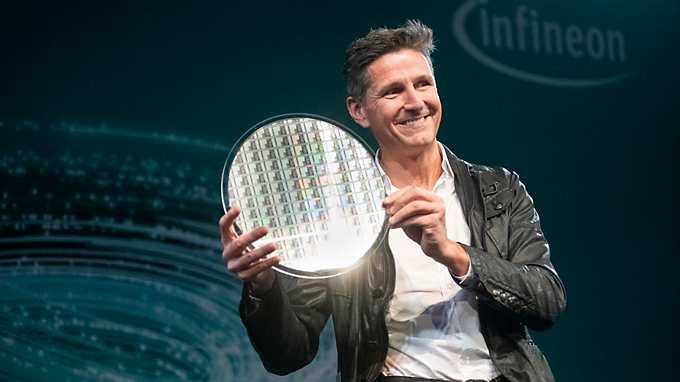 Andreas Urschitz with wafer