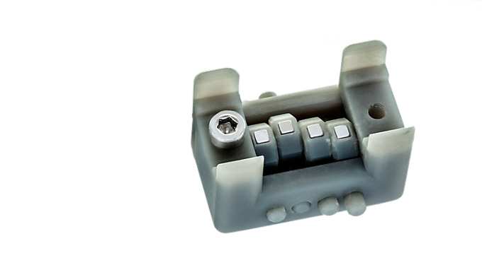 tle4922