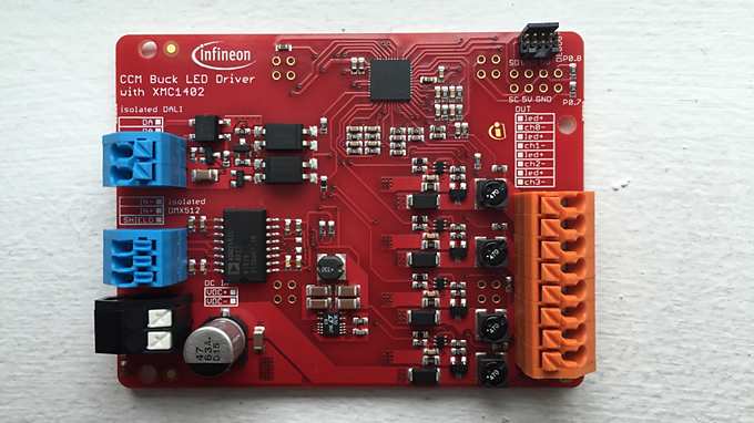 4-Channel-CCM-Buck-LED-Driver