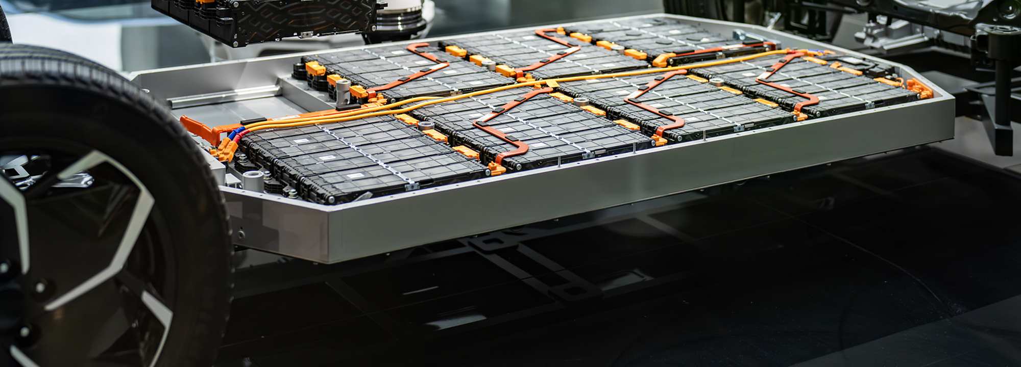 Advancing Battery Safety Through Early Thermal Runaway Detection with Infineon Sensors