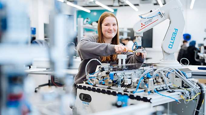 Marie Müller, Lehrling bei Infineon Austria