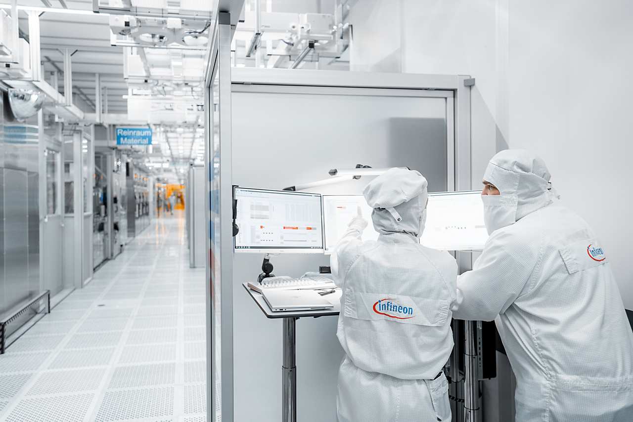Einblicke in die Arbeit im Reinraum 
