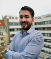 配電Chiow Yew Seng