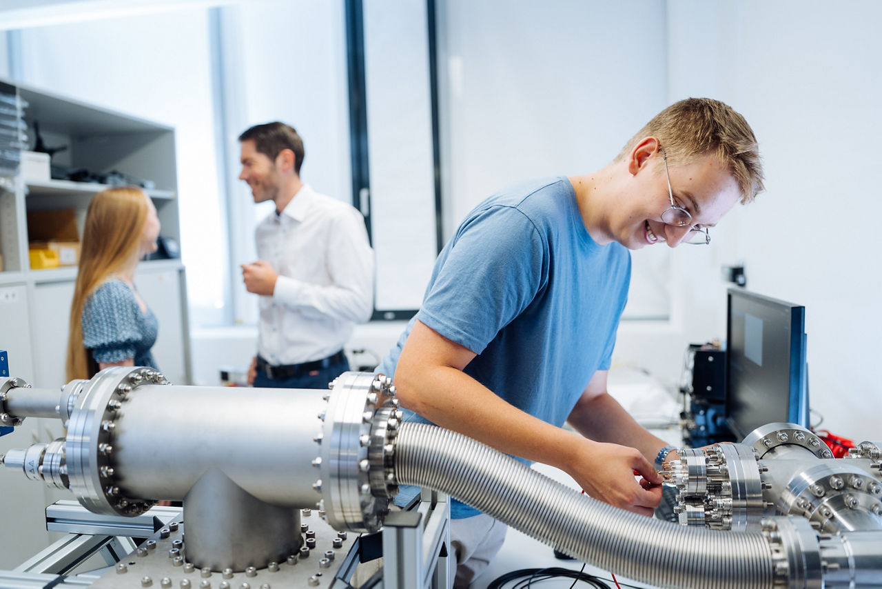 summer vacation internships