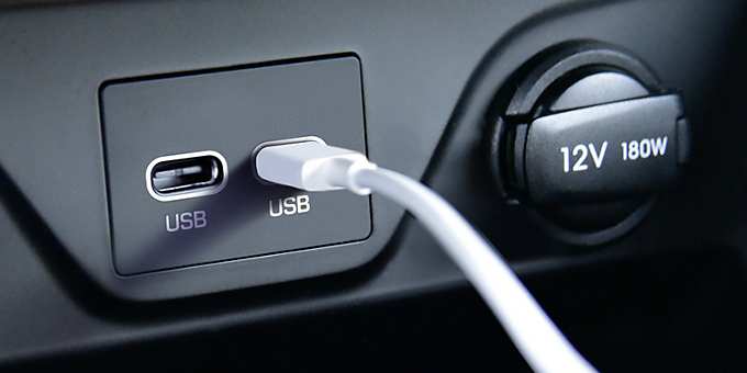 New EZ-PD™ CCG7S devices with integrated FETs