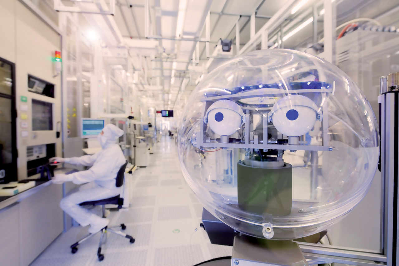 Edge AI image 02 Industrial robot