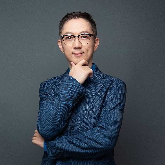 Nan, Central Marketing Director