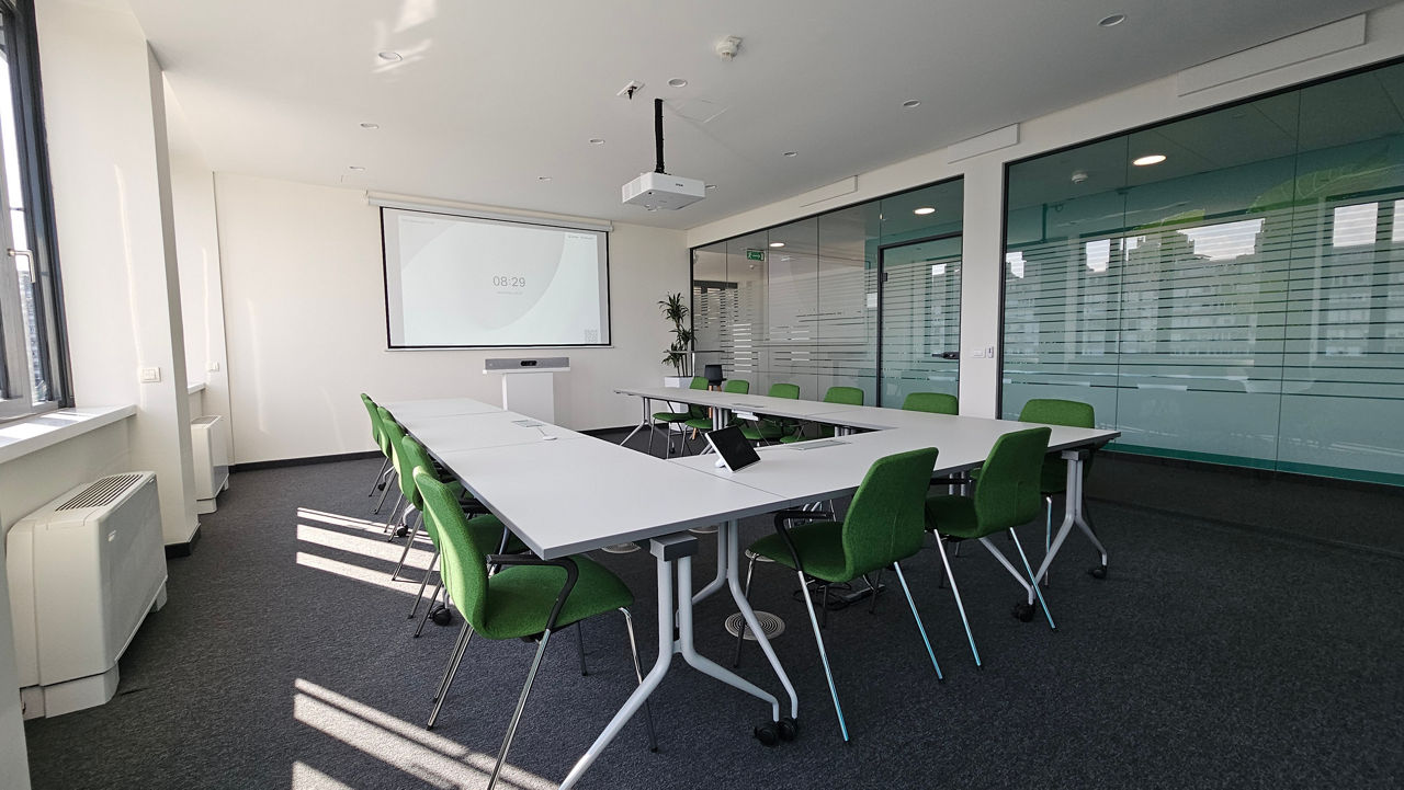 Designed for focus and collaboration, this conference room is ideal for brainstorming and bringing ideas to life.