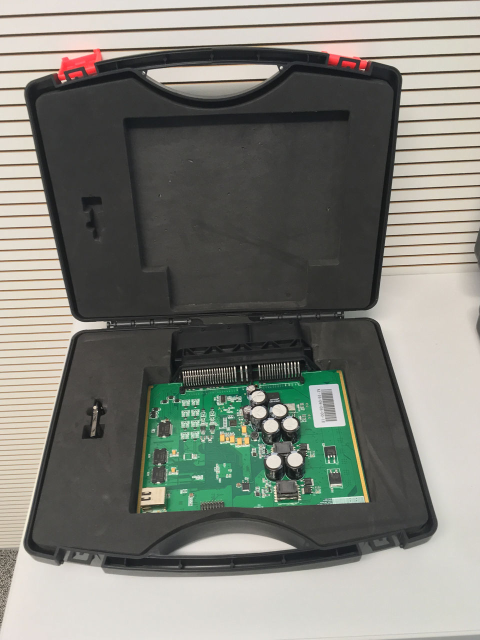 KIT_AURIX_TC275_DEMS