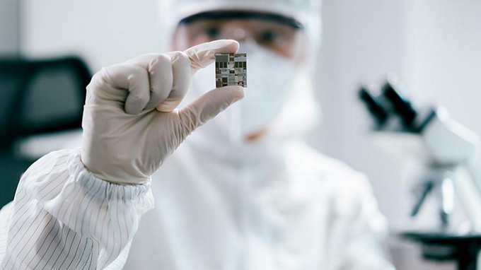 Infineon Klagenfurt: Smallest microchips
