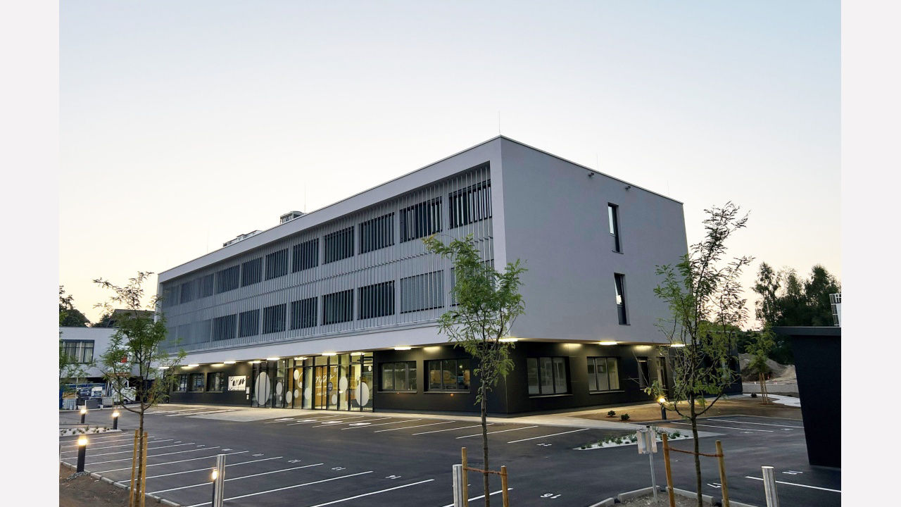 Der Infineon Lehrlingscampus hat 1.500m² und ist im "Campo" im Technologiepark Villach angesiedelt.