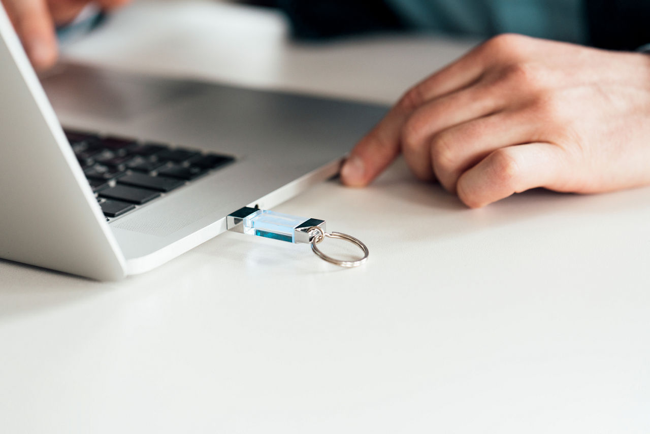 Identity and access management | Infineon Technologies