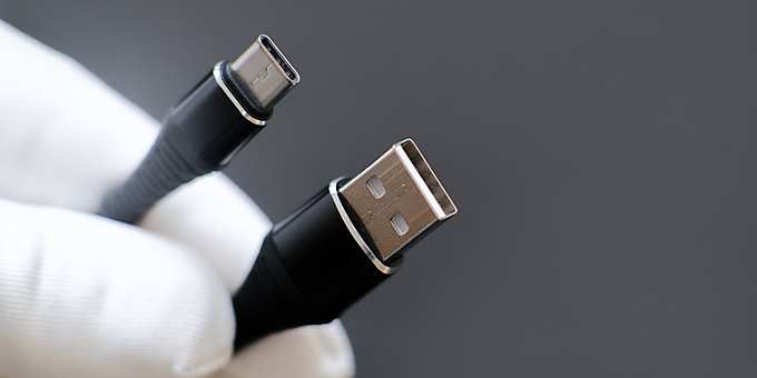 USB Type-C