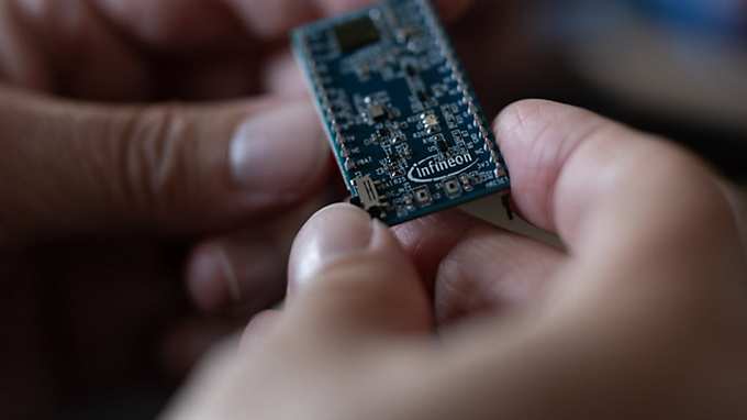 Smart health appliances microchip