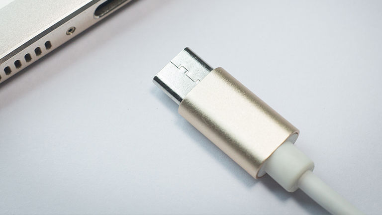 Move to USB-C with EZ-PD™ PMG1