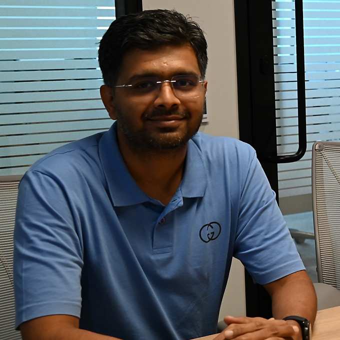 Karthik, Senior Manager Applications
