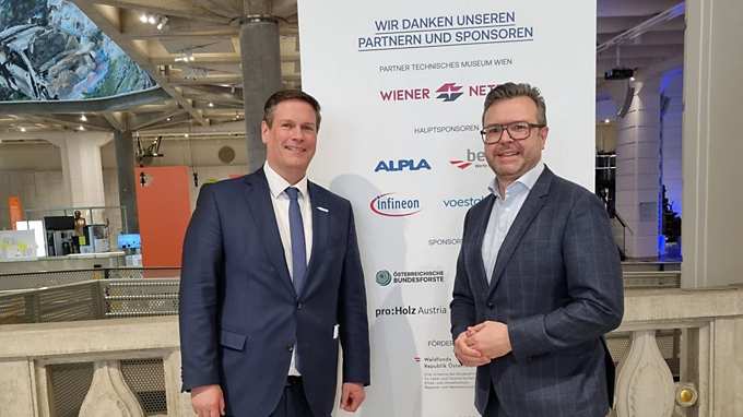 Peter Aufreiter and Joerg Eisenschmied in Technical Museum Vienna
