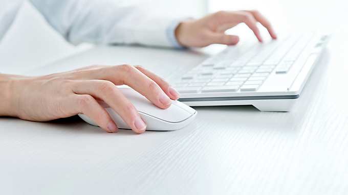 Wireless mouse and wireless keyboard