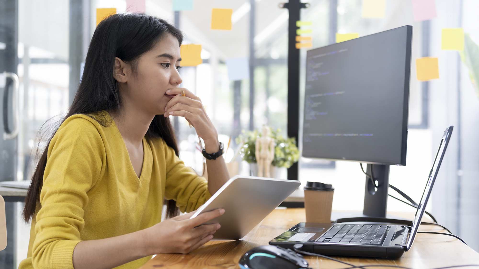 woman coding software