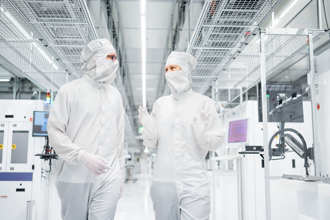 clean room Infineon Dresden